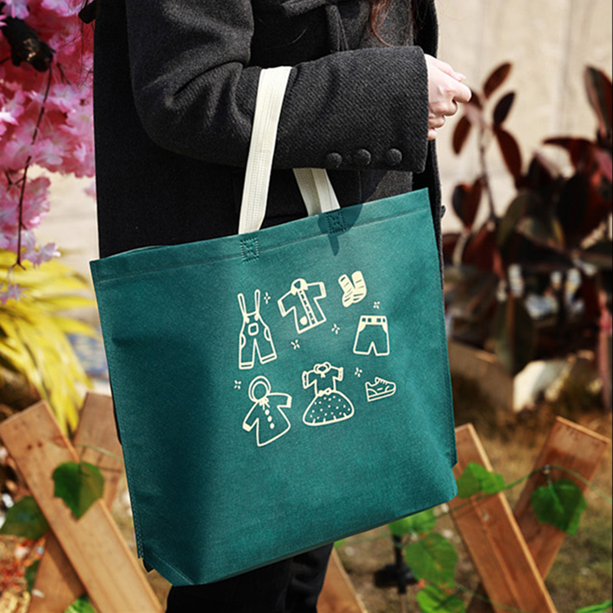 Custom Non-Woven Fashion Shopping Bag