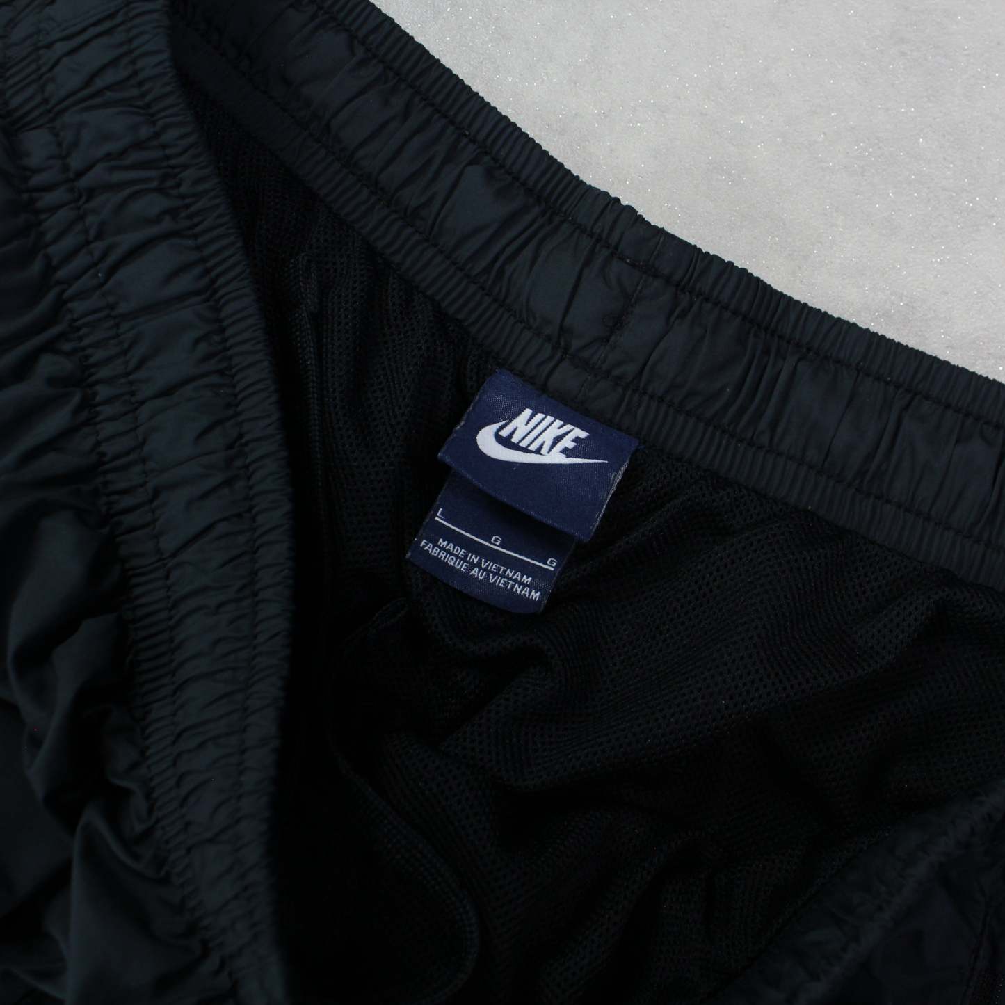 RARE 2000s Trackpants Grey-Kikonat