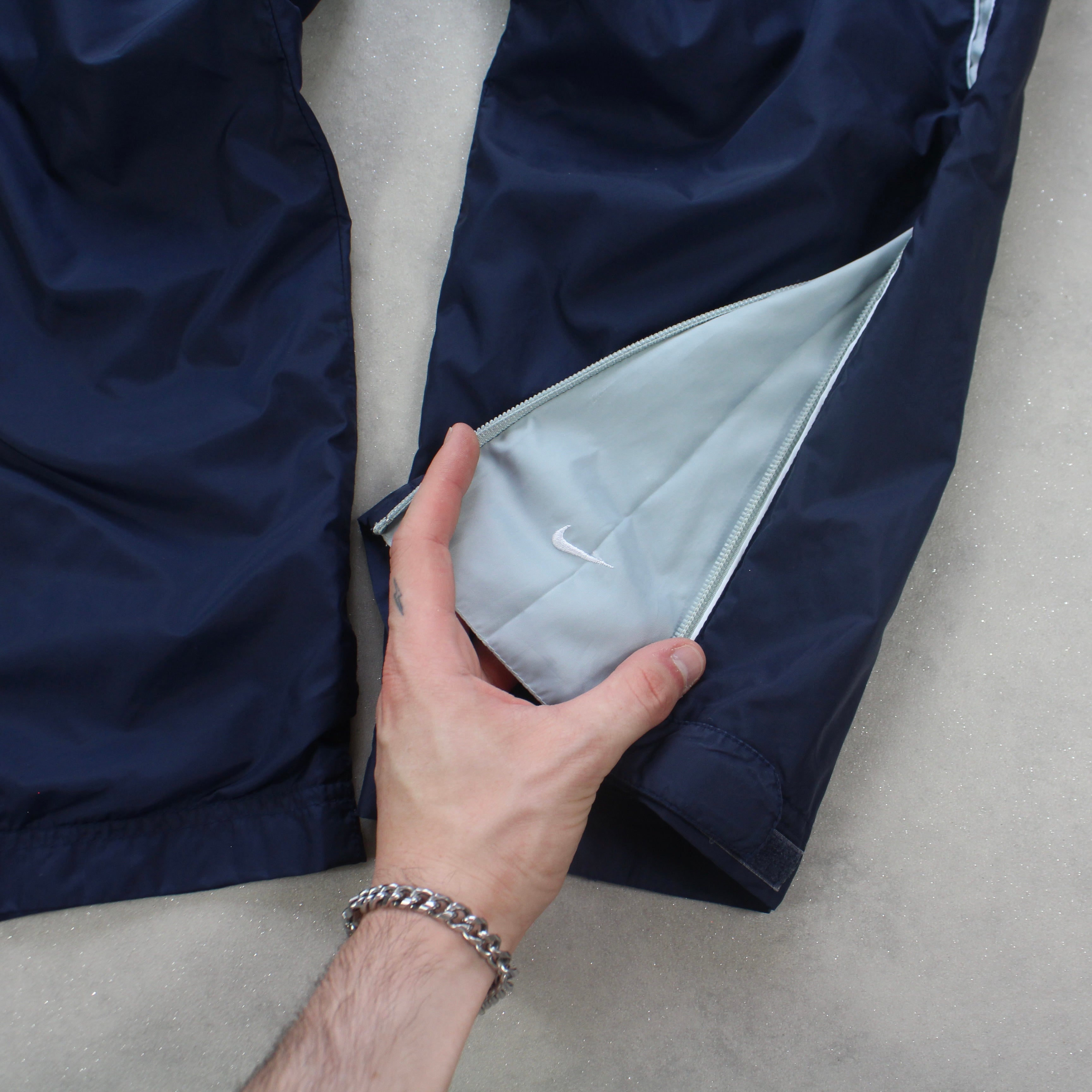 RARE 1990s Baggy Trackpants Navy-Kikonat