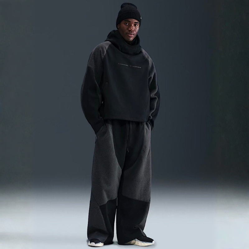 Tech Boreas Tracksuit-Kikonat