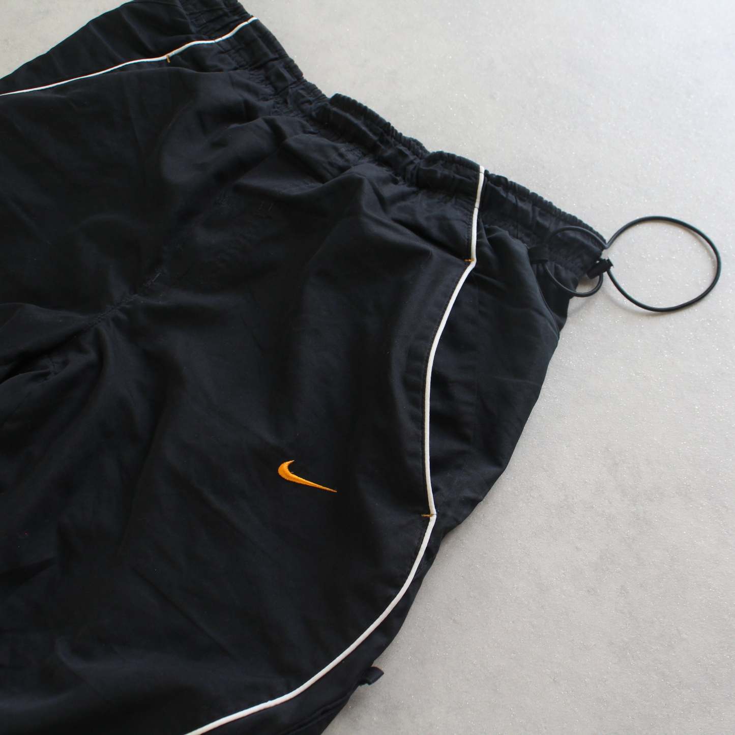 SUPER RARE 2000s Shox Trackpants Black-Kikonat