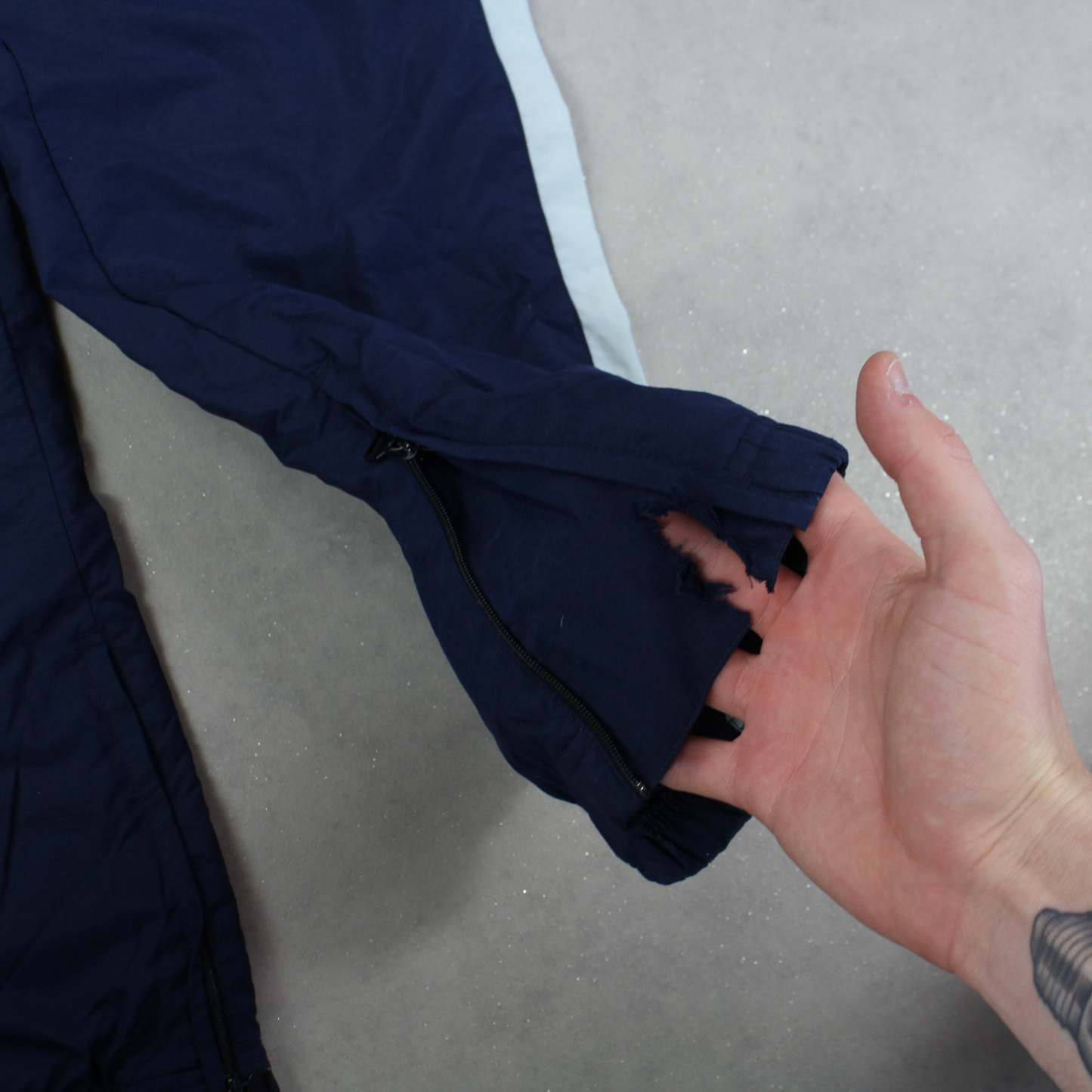 RARE 00s Trackpants Navy-Kikonat