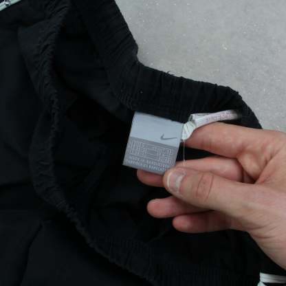 SUPER RARE 2000s Trackpants Black-Kikonat