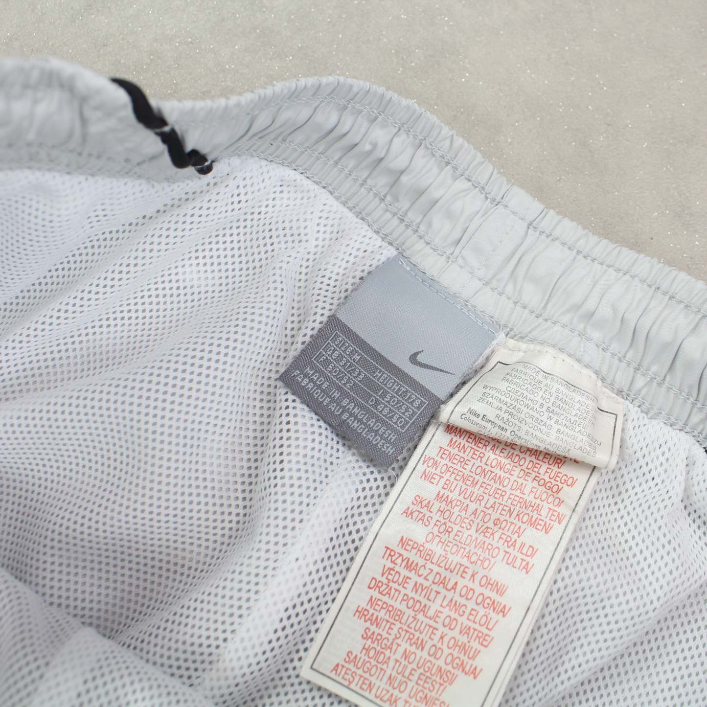 SUPER RARE 00s Trackpants Grey-Kikonat