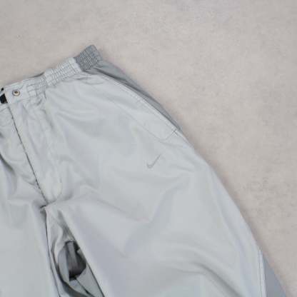 RARE 2000s Baggy Trackpants Grey-Kikonat