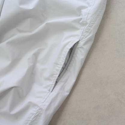 SUPER RARE 2000s Trackpants Grey-Kikonat