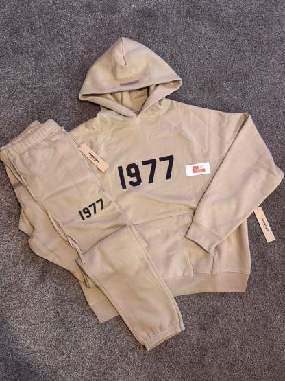 FOG SS22 1977 Wheat Tracksuit-Kikonat