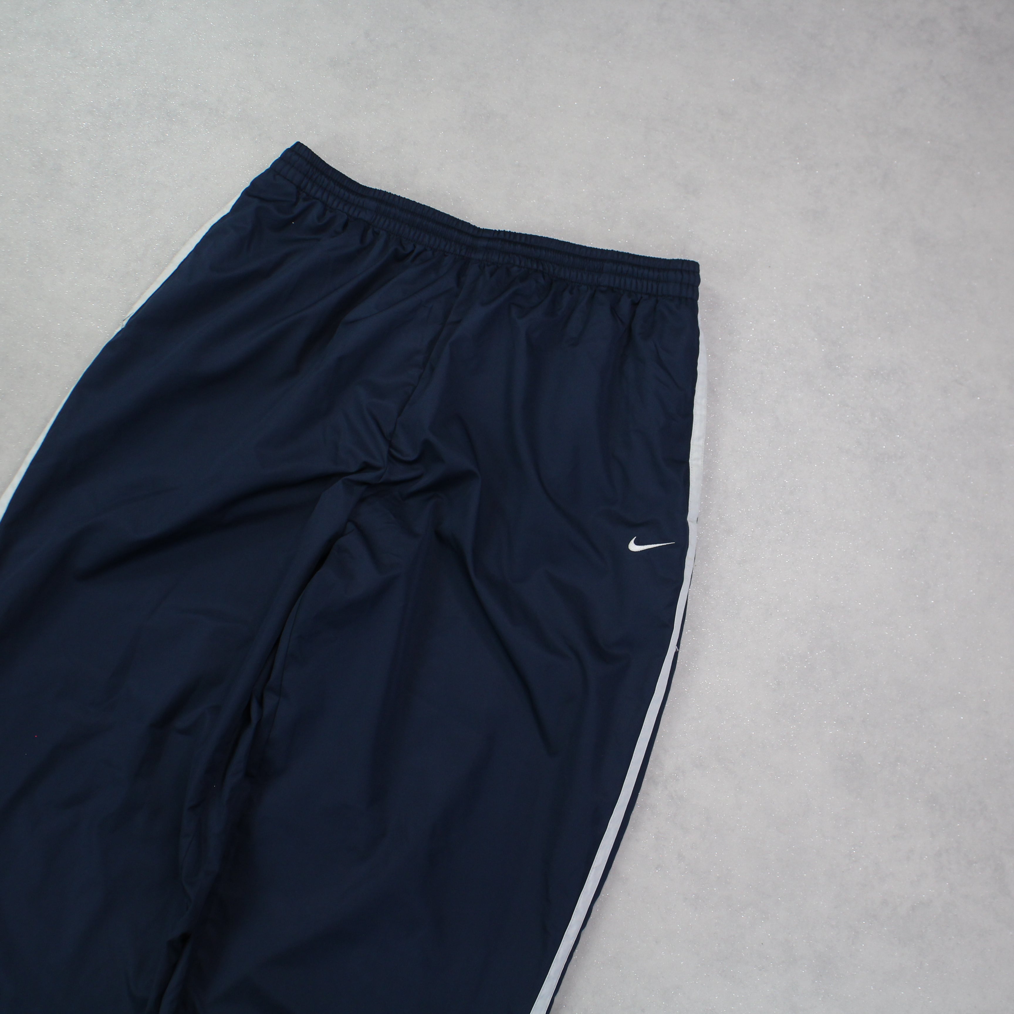 RARE 00s Baggy Trackpants Navy-Kikonat