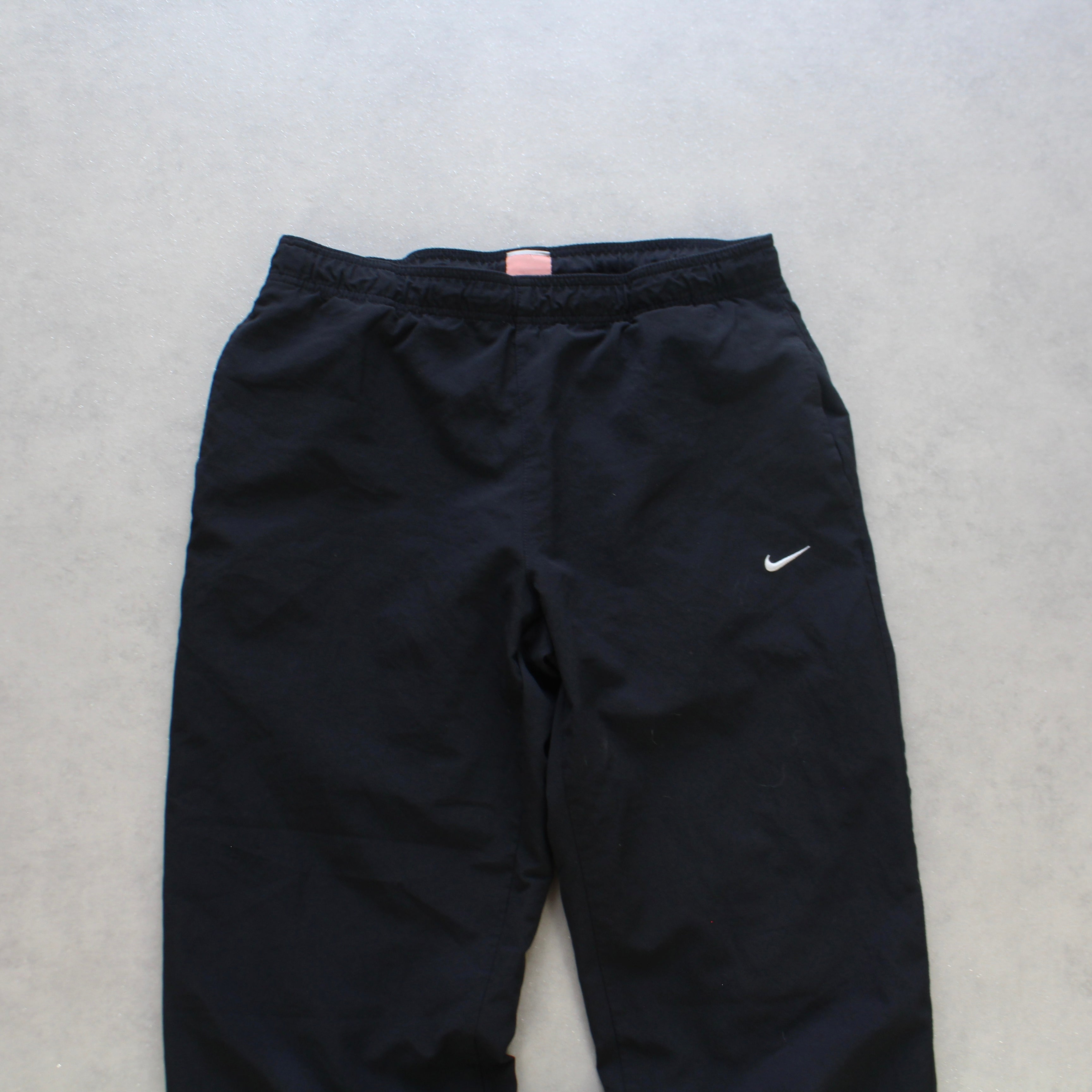 RARE 2000s Trackpants Black-Kikonat