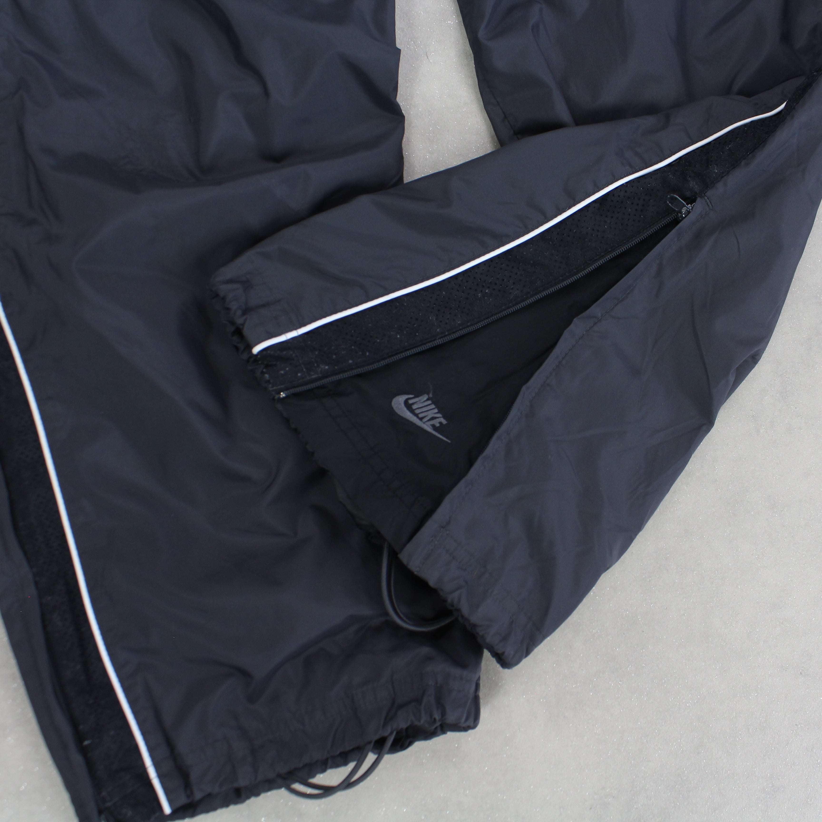 SUPER RARE 00s Baggy Trackpants Grey-Kikonat