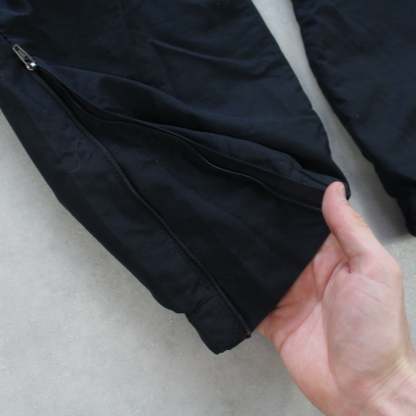 RARE 2000s Trackpants Black-Kikonat