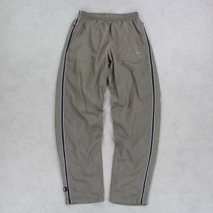 RARE 2000s Trackpants Green-Kikonat