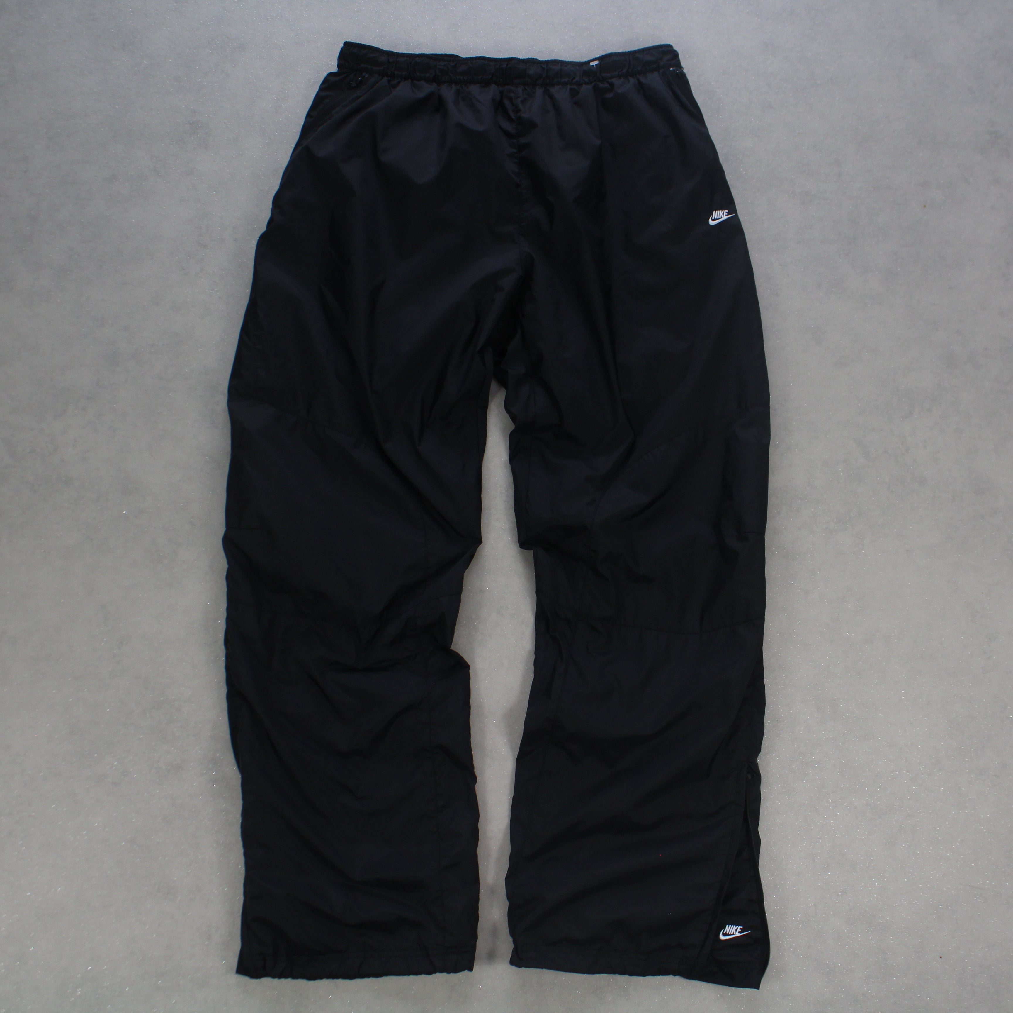 RARE 2000s Baggy Trackpants Black-Kikonat