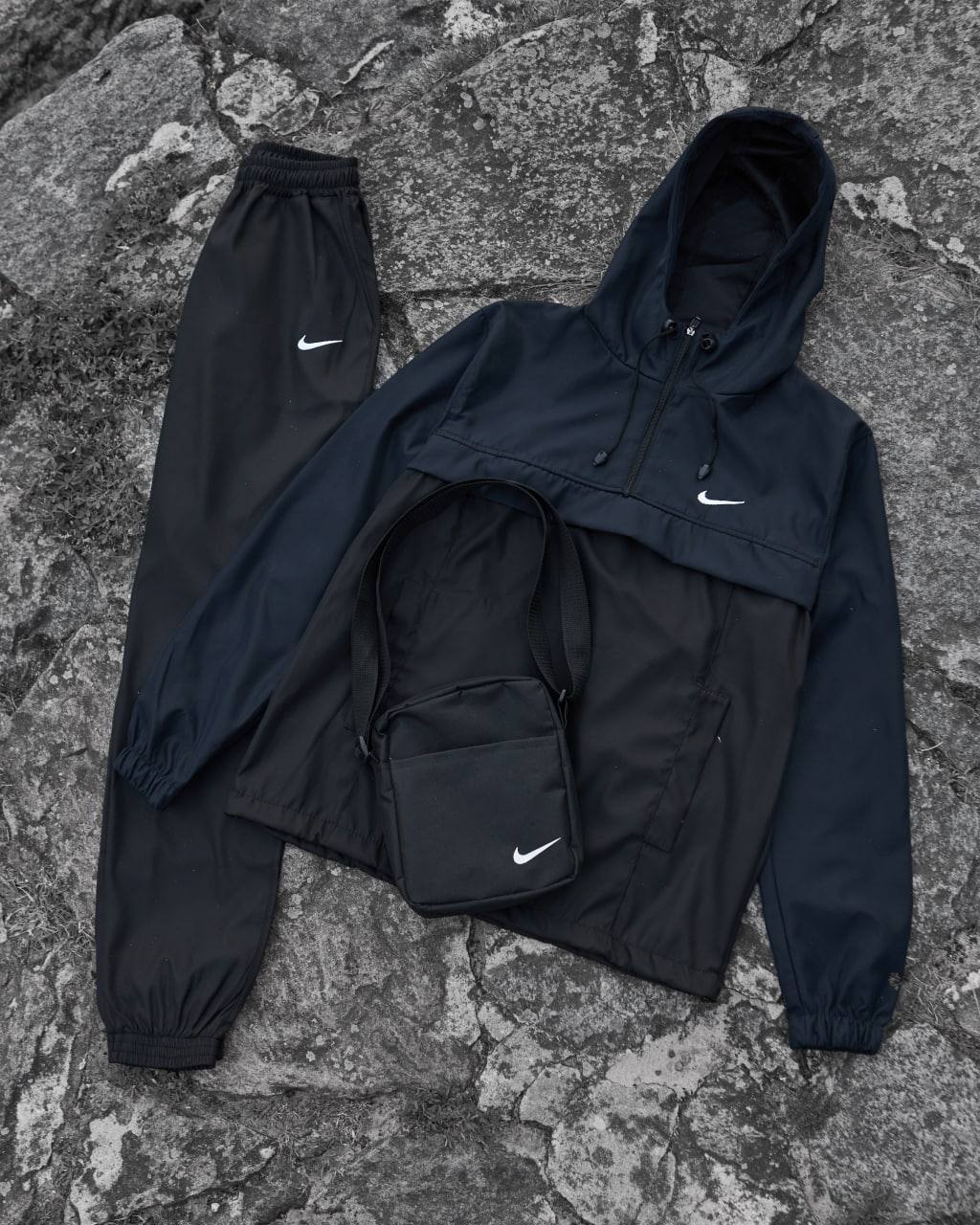 Men’s Windbreaker Tracksuit With Crossbody Bag