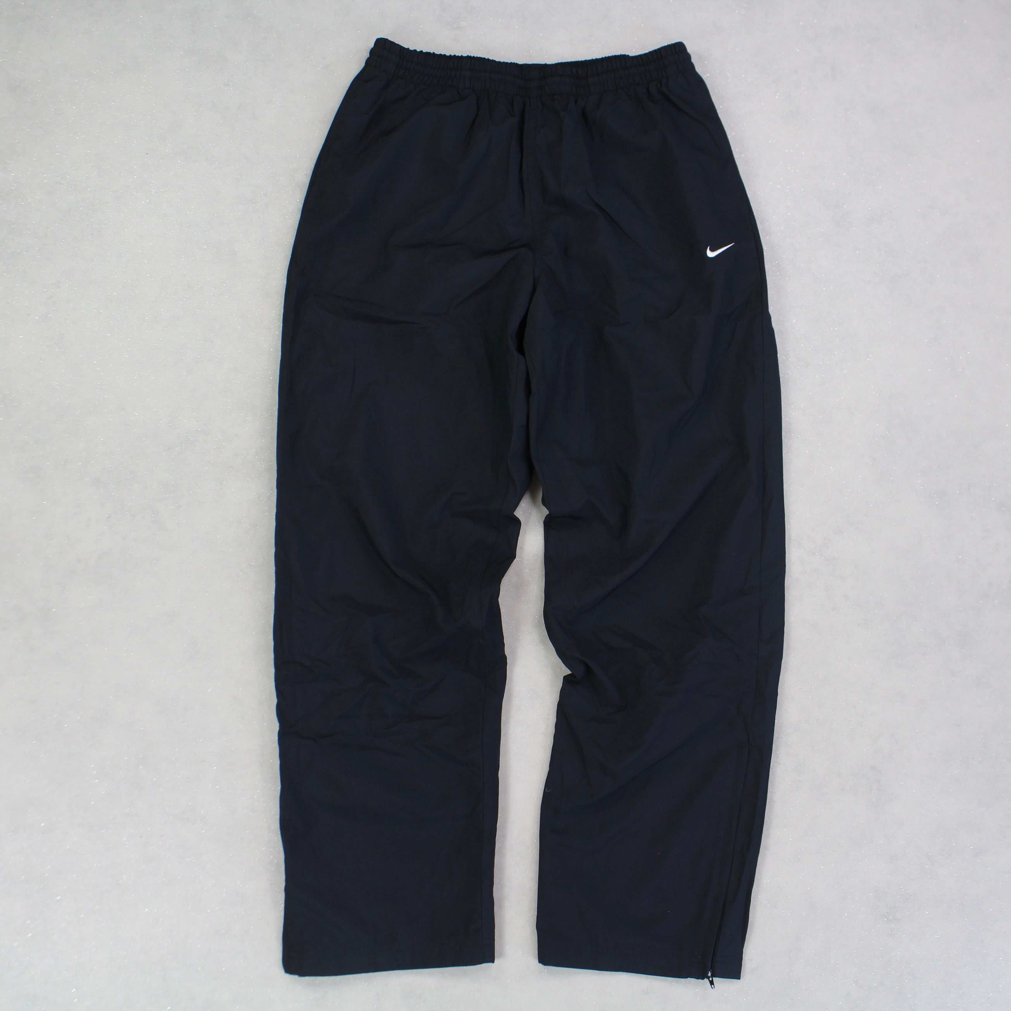 RARE 2000s Trackpants Black-Kikonat