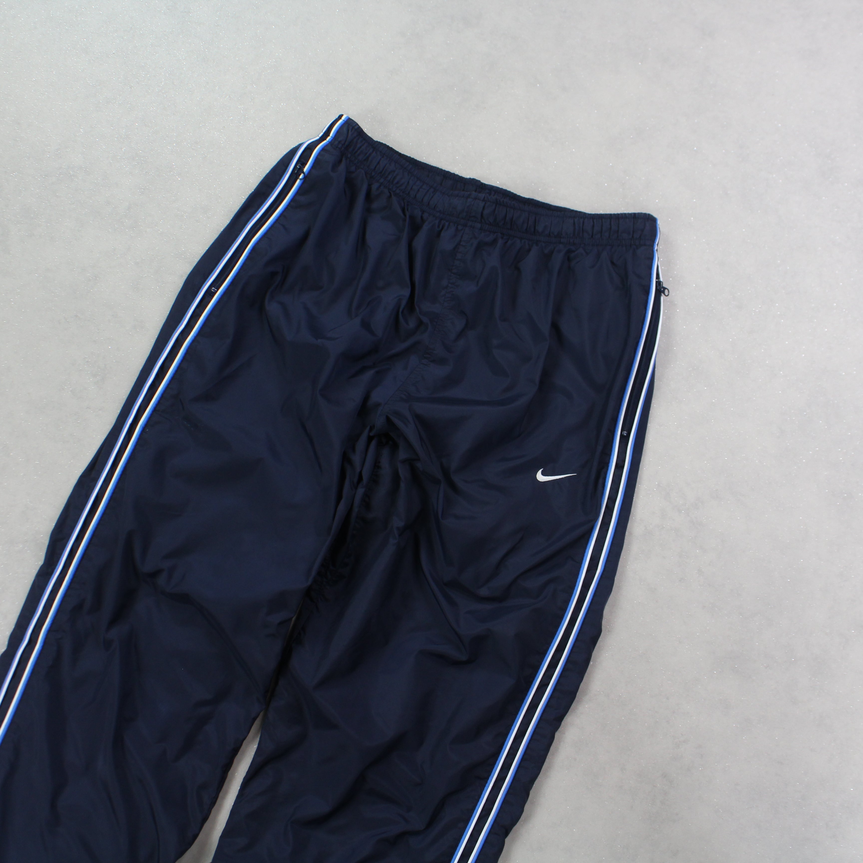 SUPER RARE 2000s Trackpants Navy-Kikonat