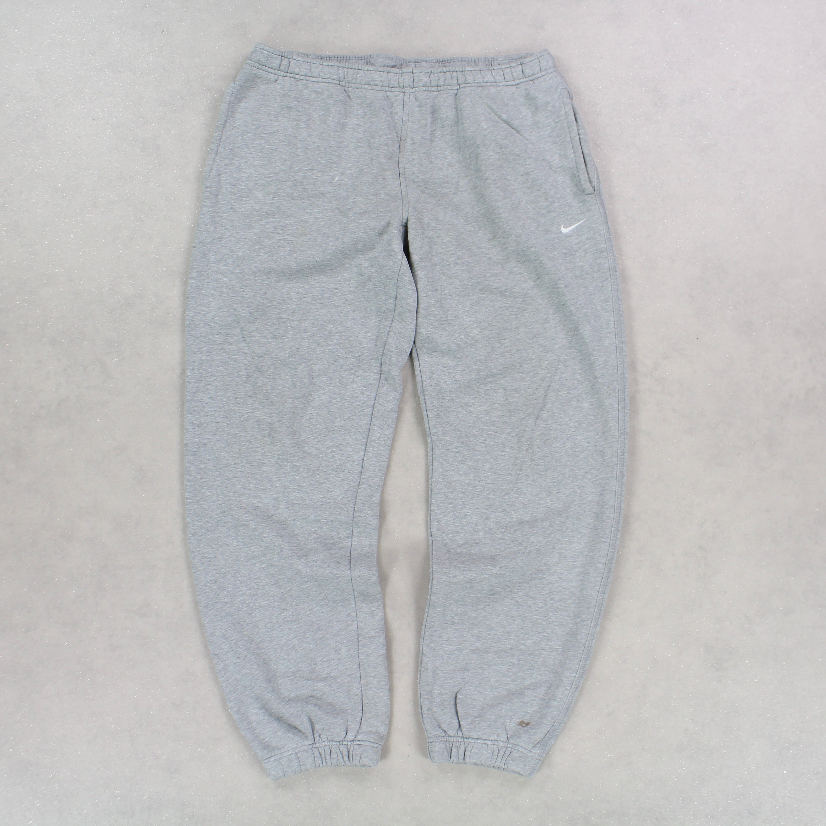 RARE 2000s Joggers Grey-Kikonat