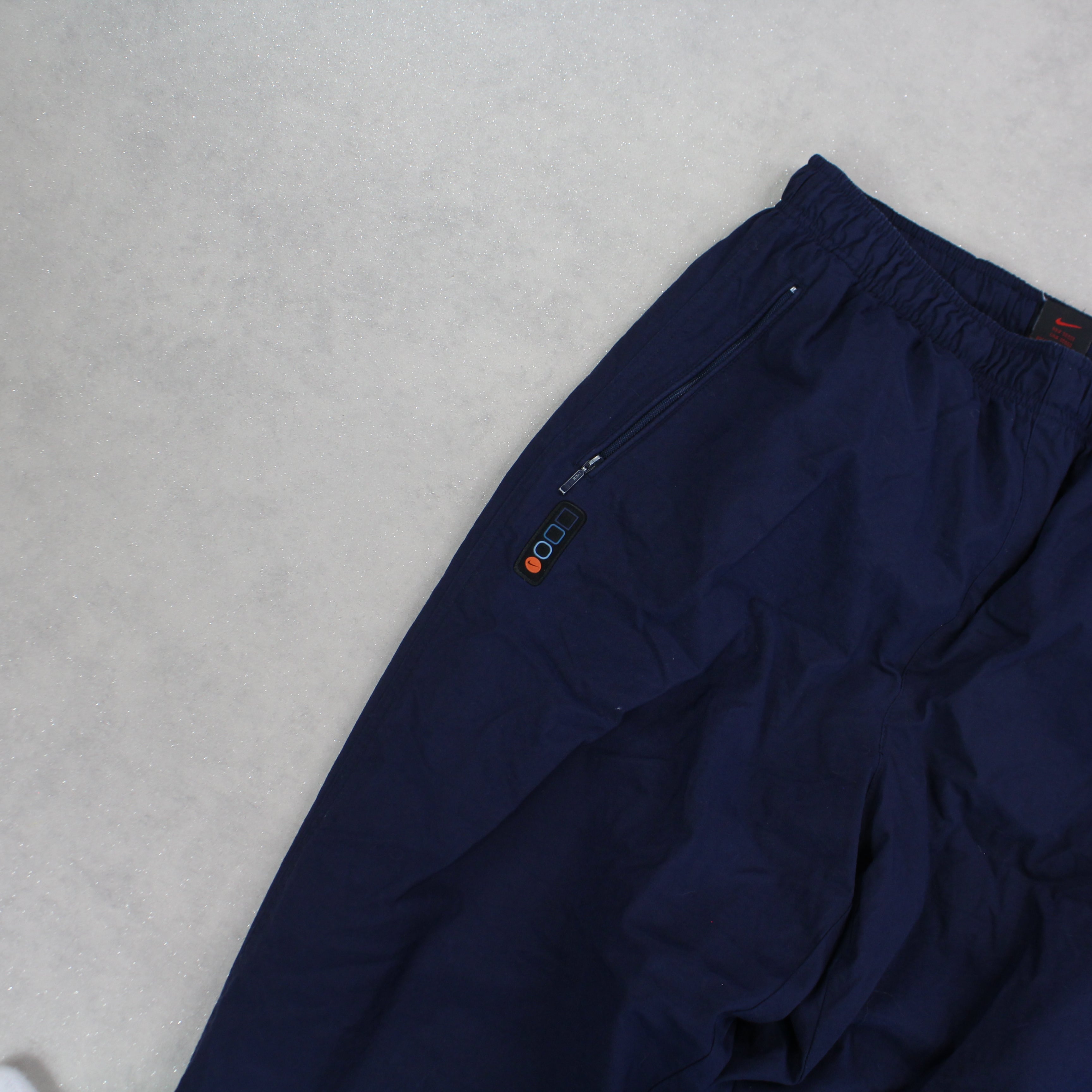 RARE 00s Trackpants Navy-Kikonat