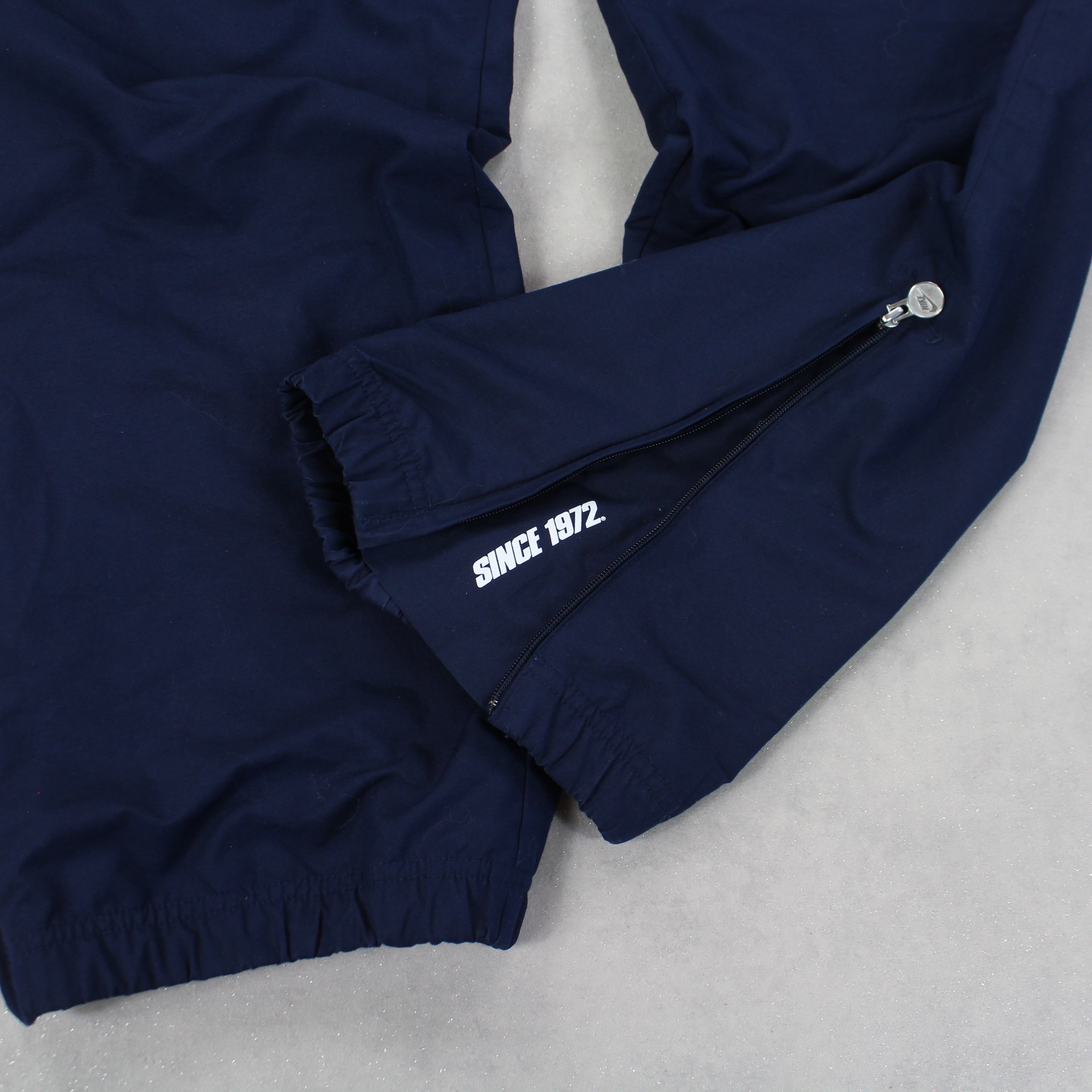 RARE 2000s Baggy Trackpants Navy-Kikonat