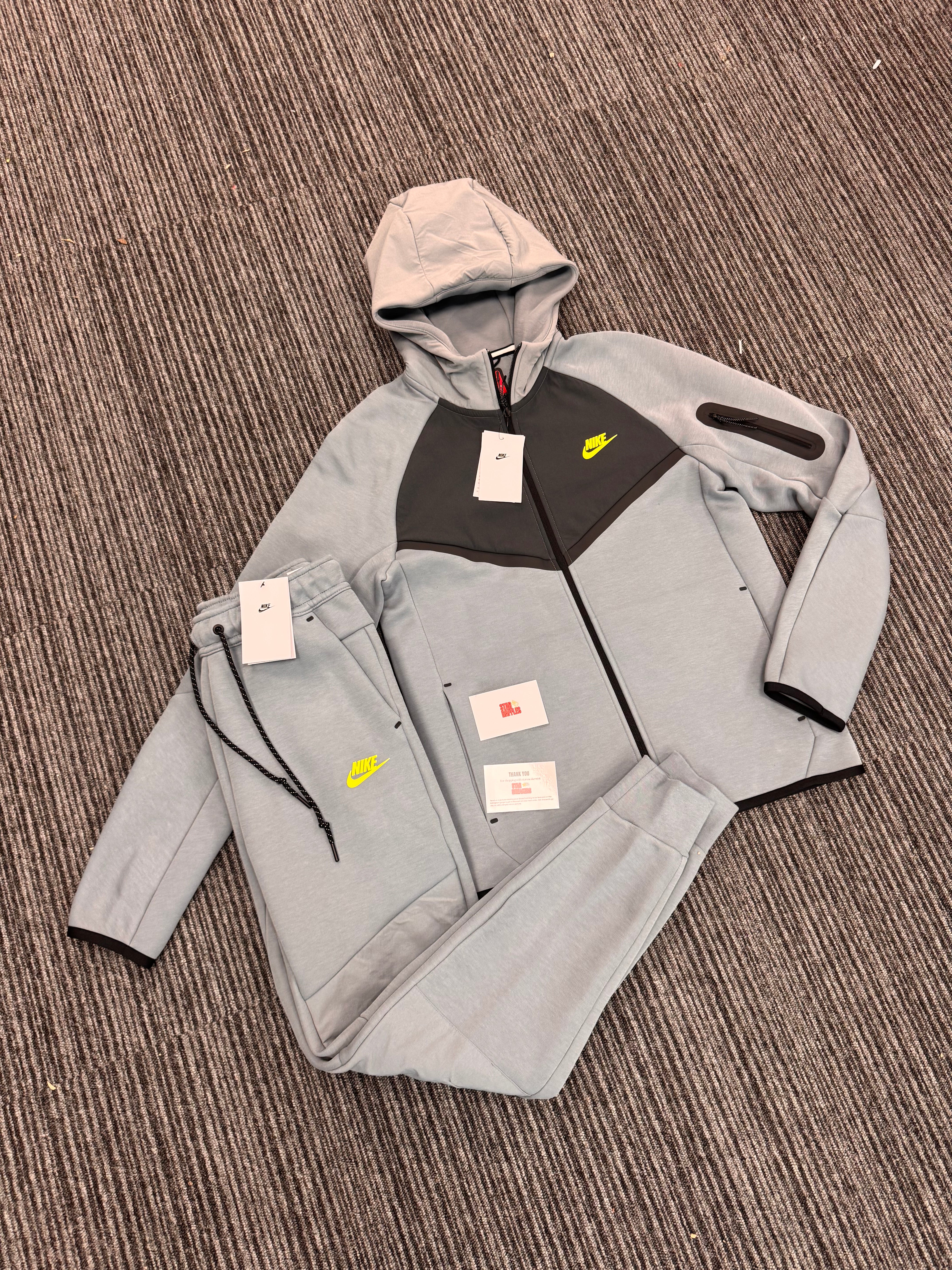 Tech fleece ‘cool grey/volt’ new season-Kikonat