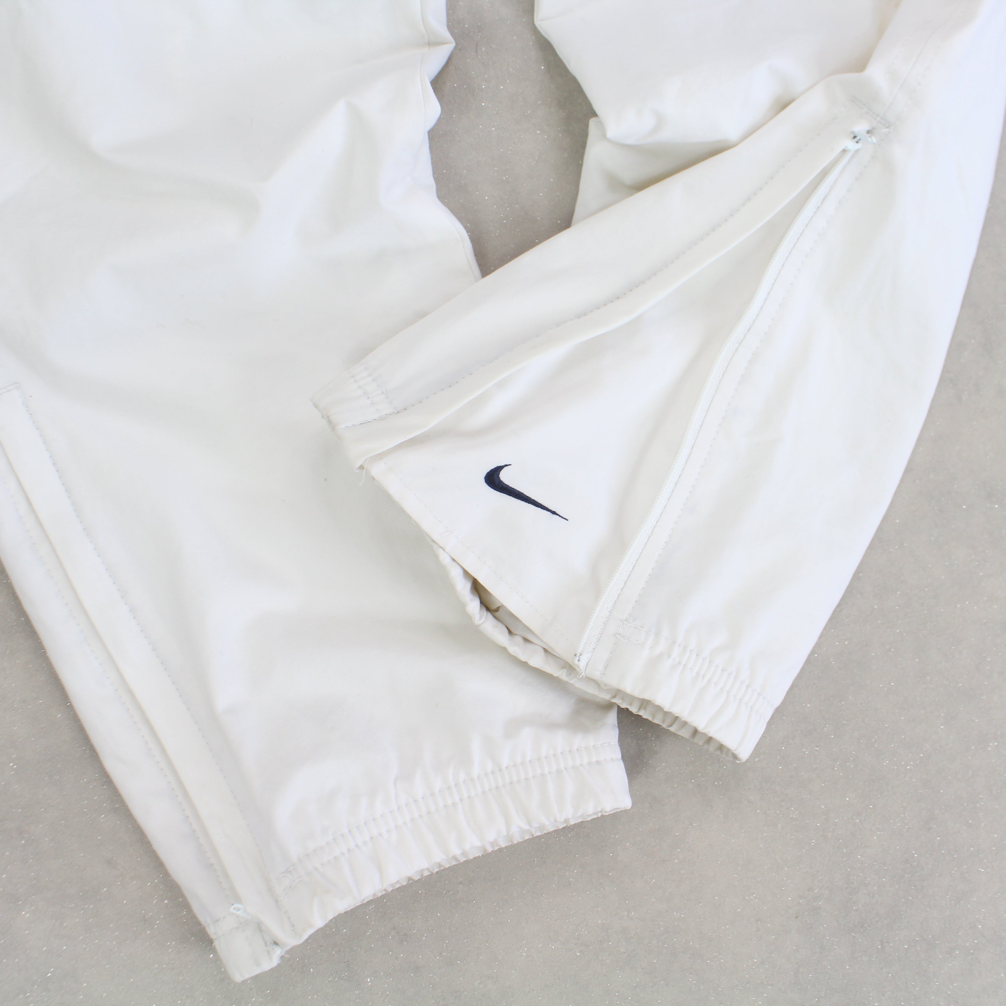 RARE 2000s Trackpants White-Kikonat