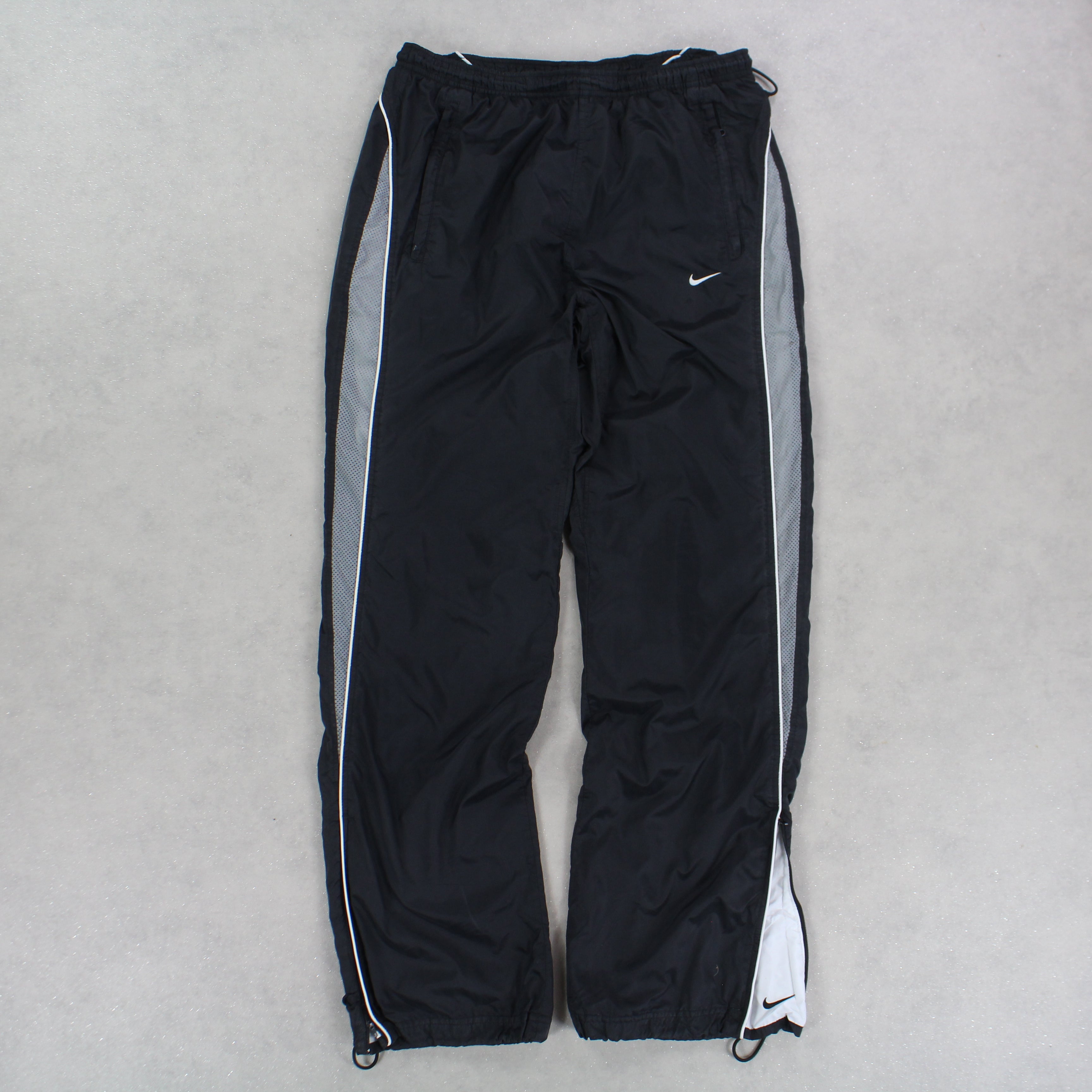 SUPER RARE 00s Trackpants Black-Kikonat