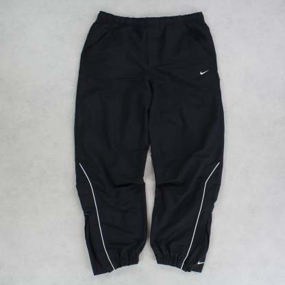 RARE 2000s Trackpants Black-Kikonat