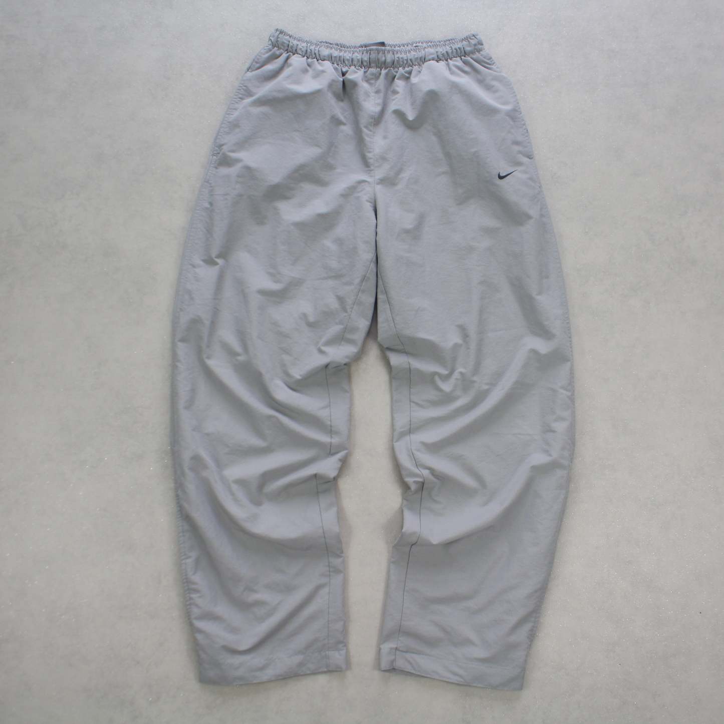 RARE 2000s Baggy Trackpants Grey-Kikonat