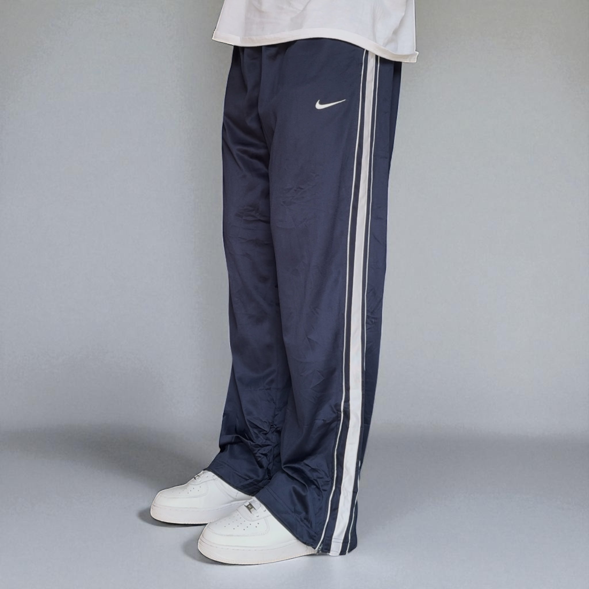 RARE 2000s Baggy Trackpants Navy-Kikonat