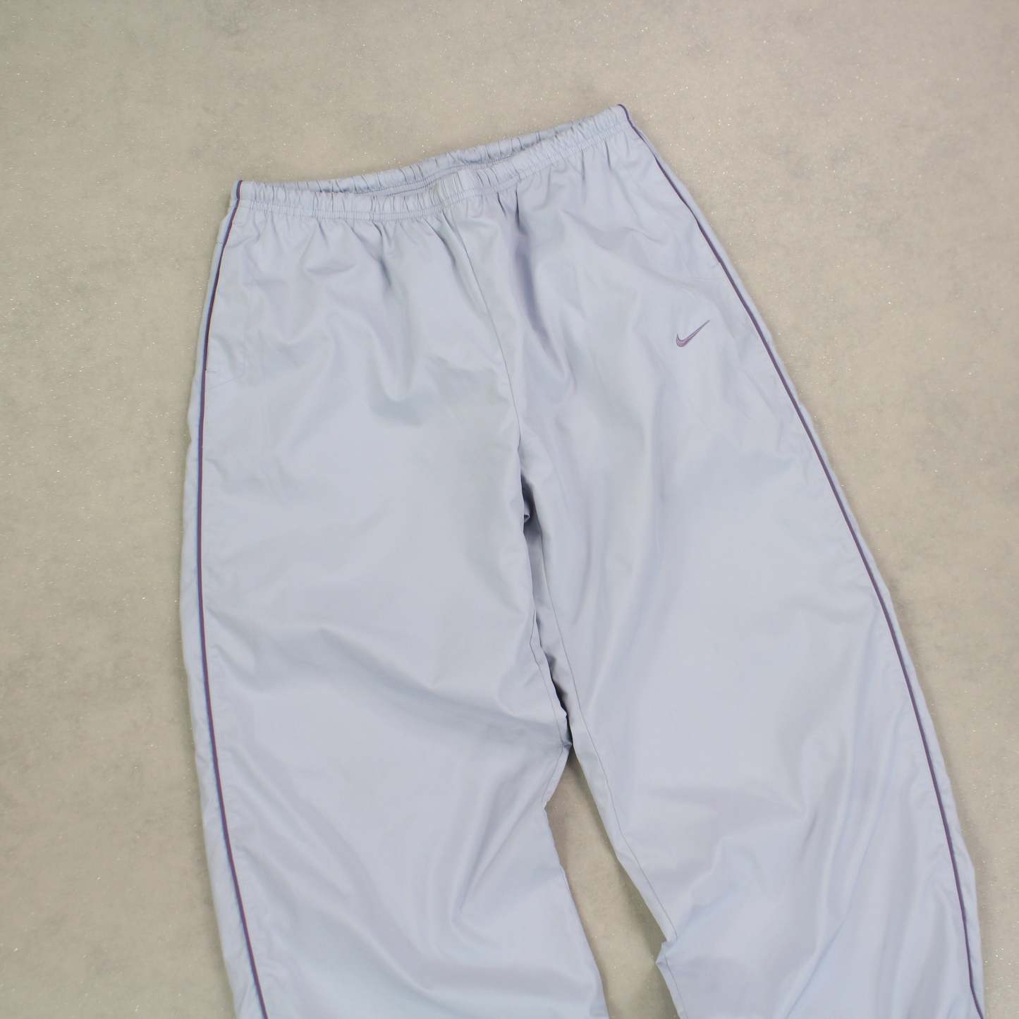 RARE 2000s Trackpants Purple-Kikonat