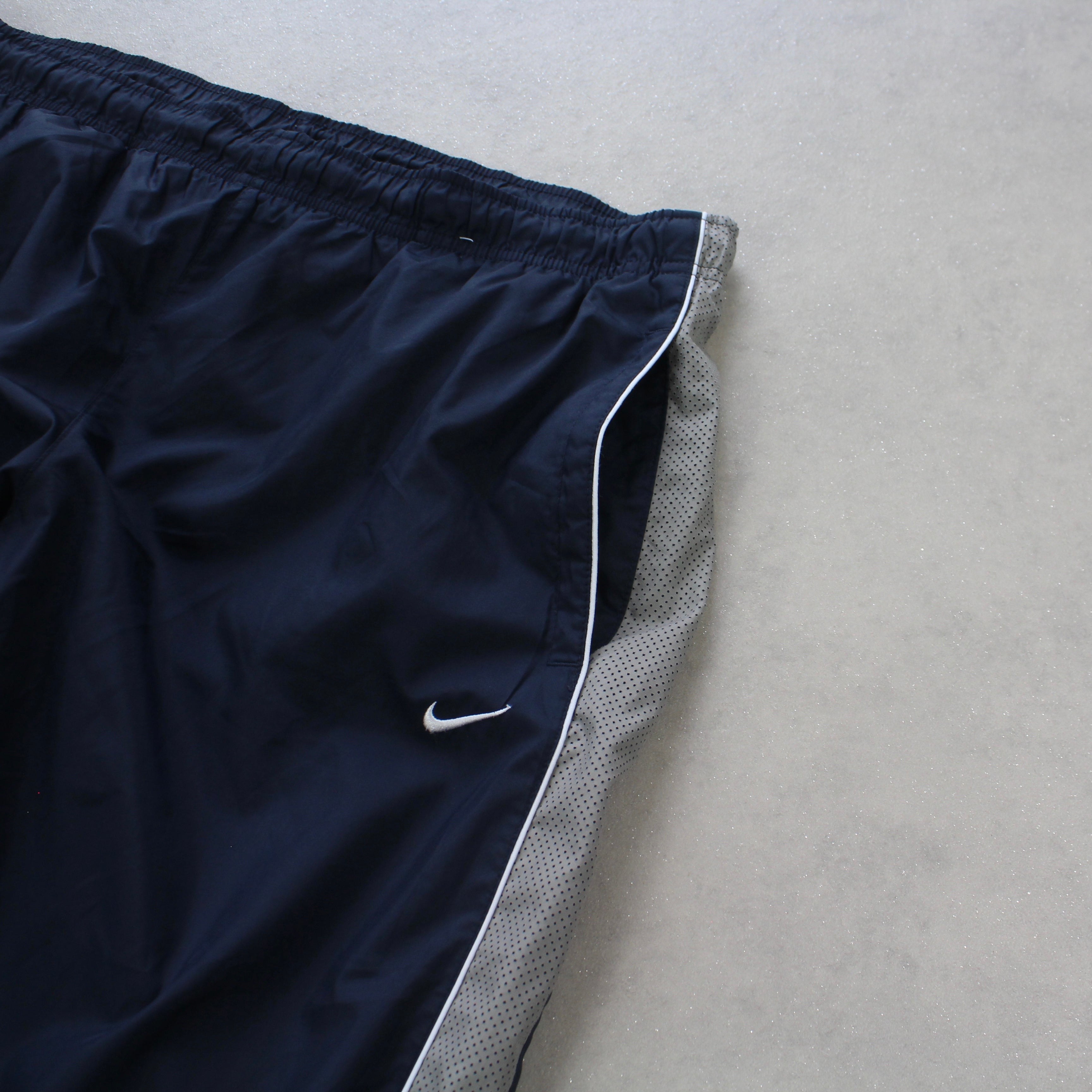 RARE 2000s Baggy Trackpants Navy-Kikonat