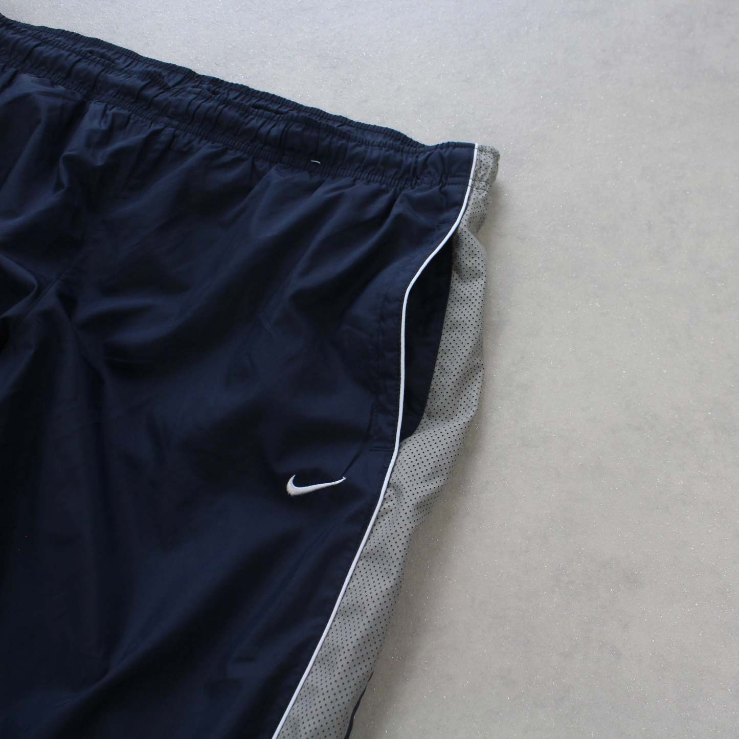 RARE 2000s Baggy Trackpants Navy-Kikonat