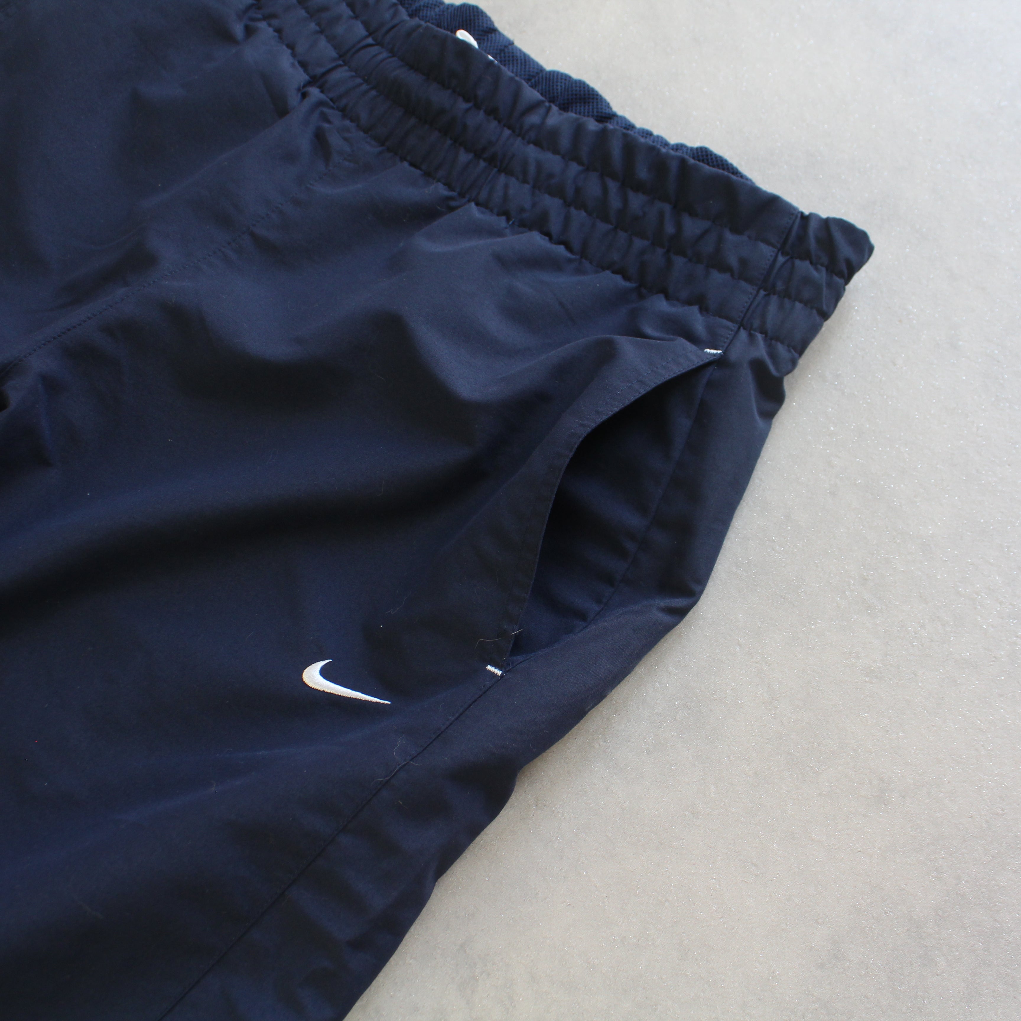 RARE 2000s Trackpants Navy-Kikonat