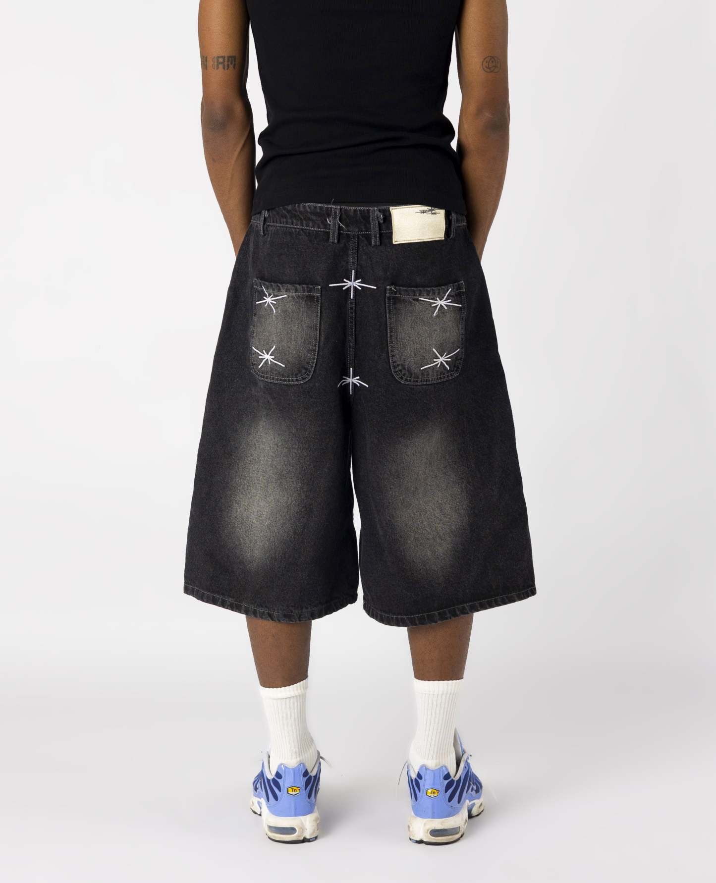 WASHED BLACK DENIM JORT-Kikonat