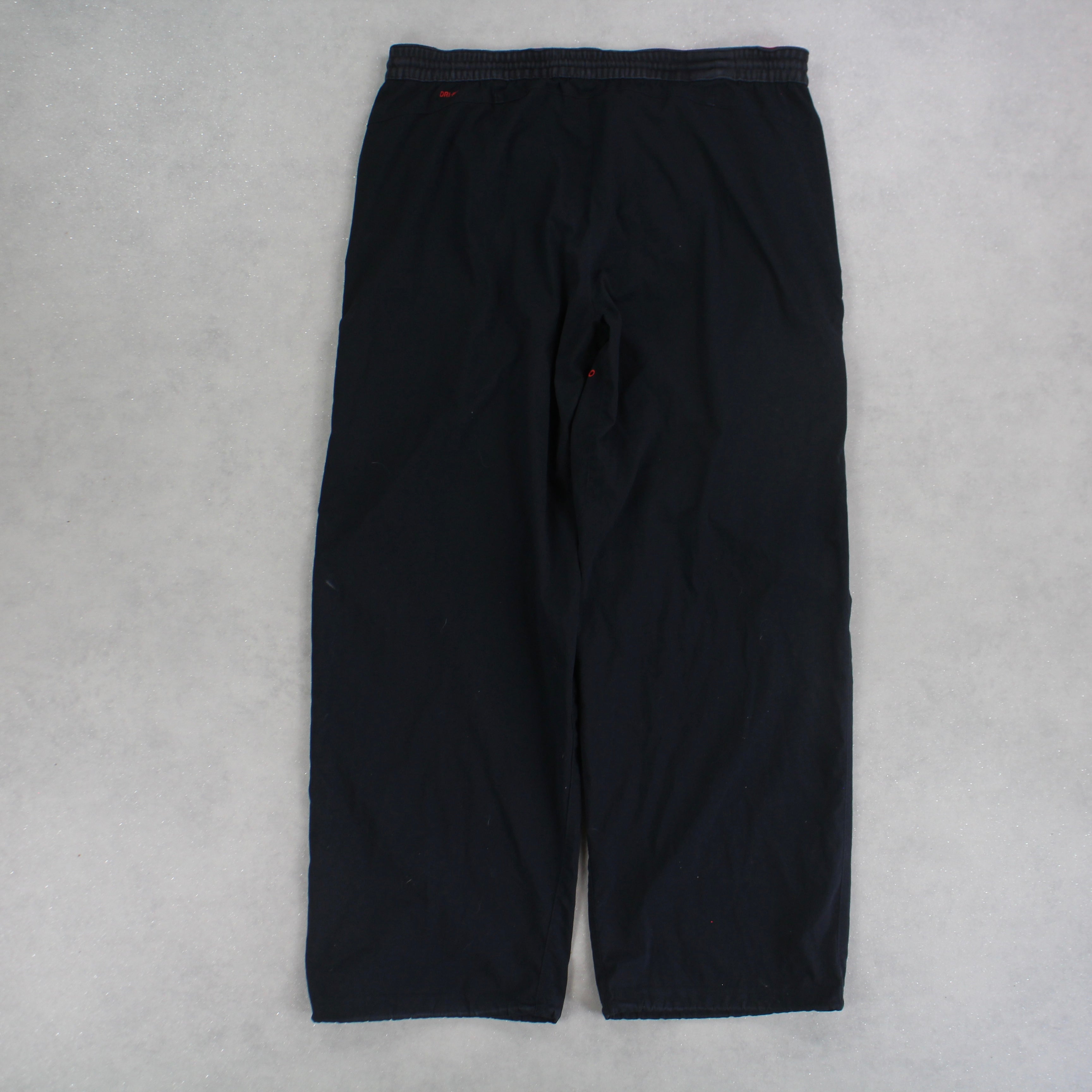 RARE 00s Trackpants Black-Kikonat