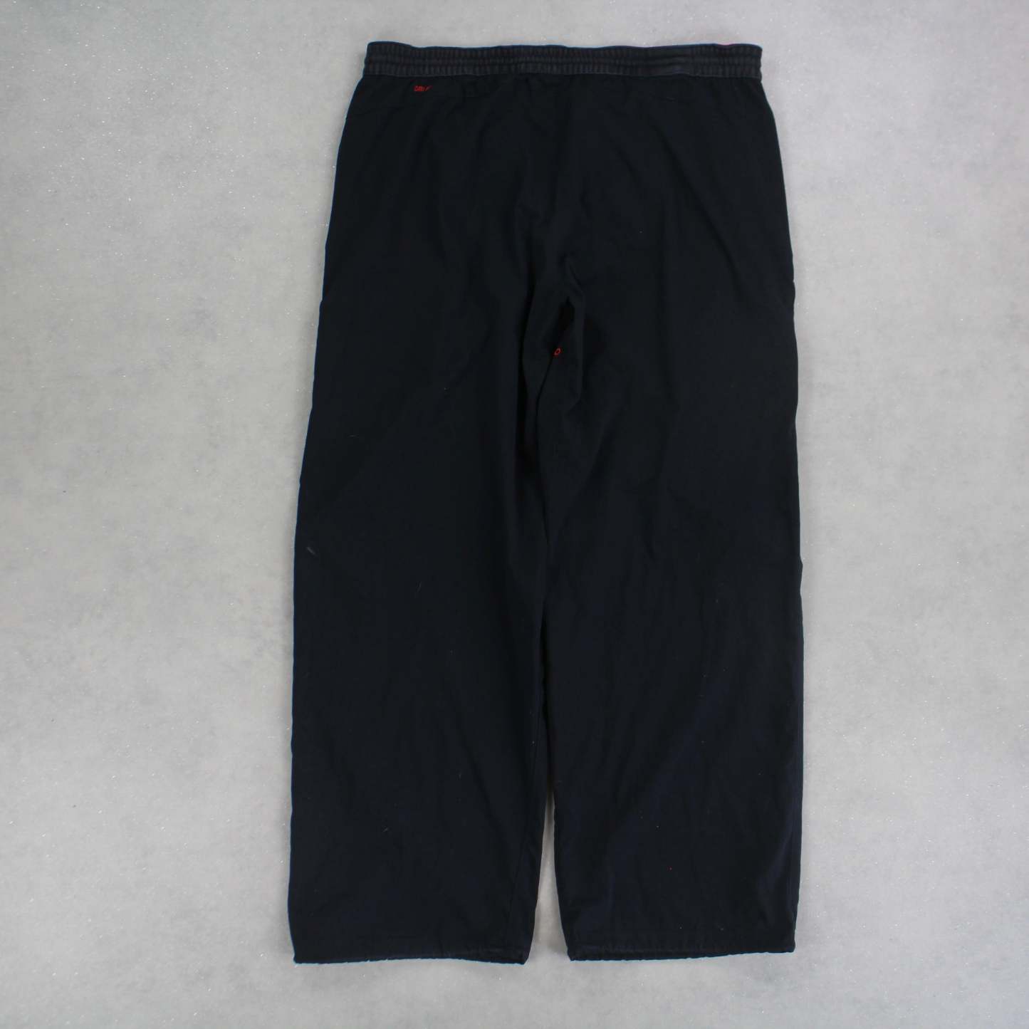 RARE 00s Trackpants Black-Kikonat