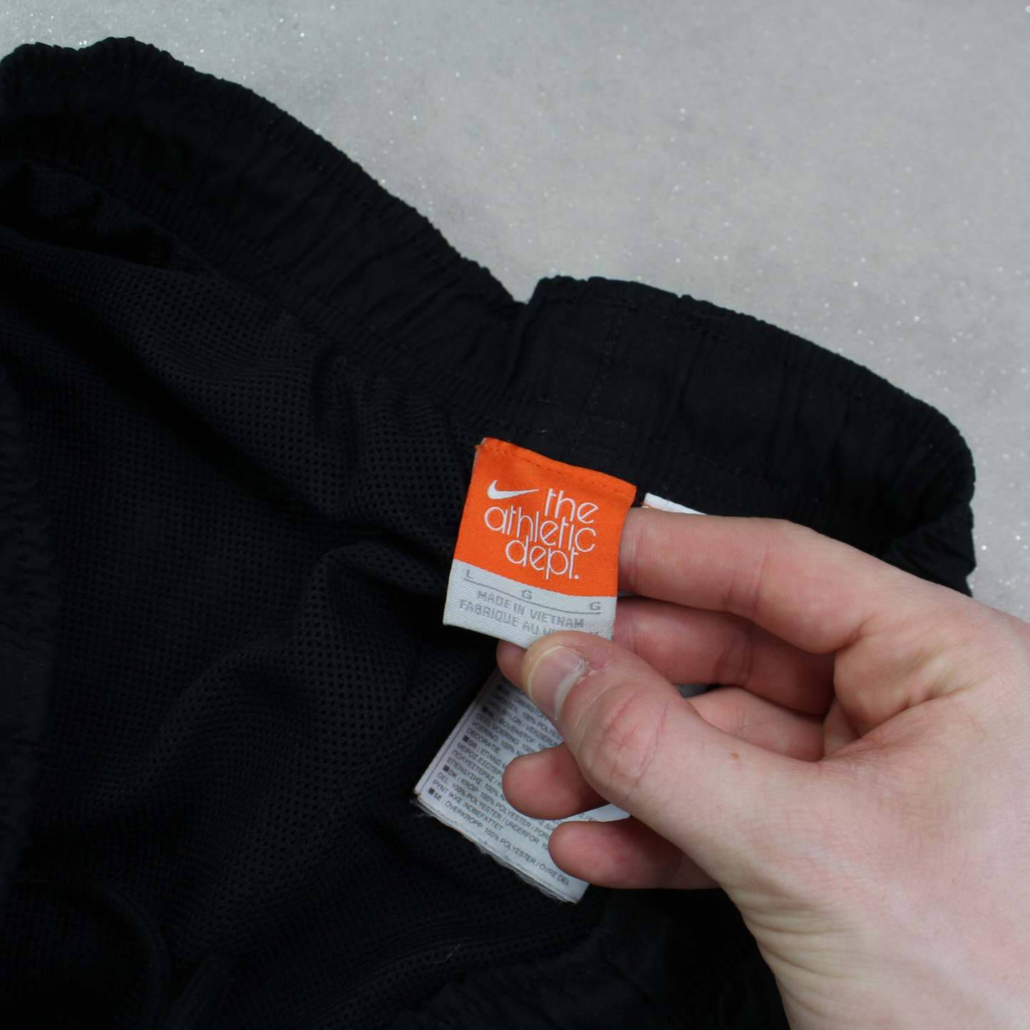 RARE 2000s Trackpants Black-Kikonat