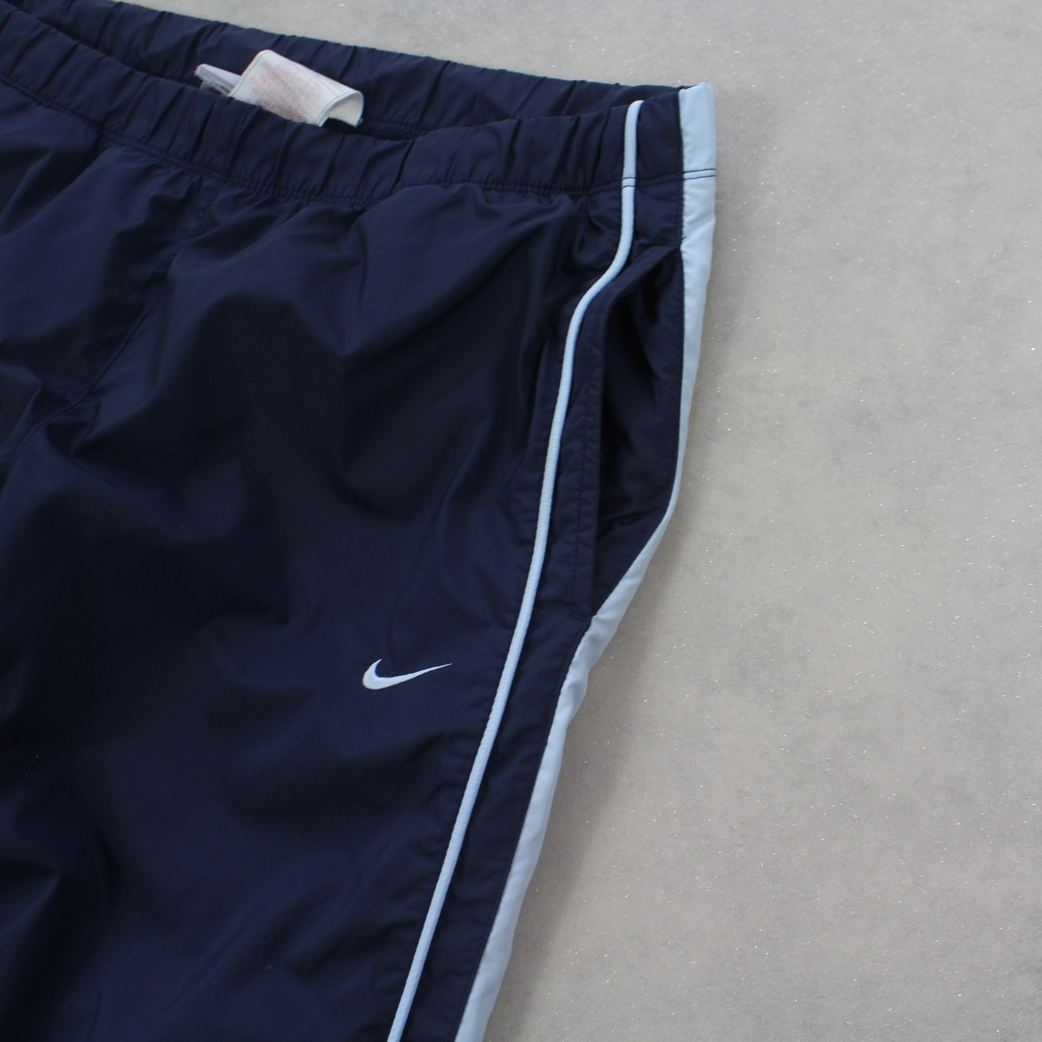 RARE 2000s Trackpants Navy-Kikonat