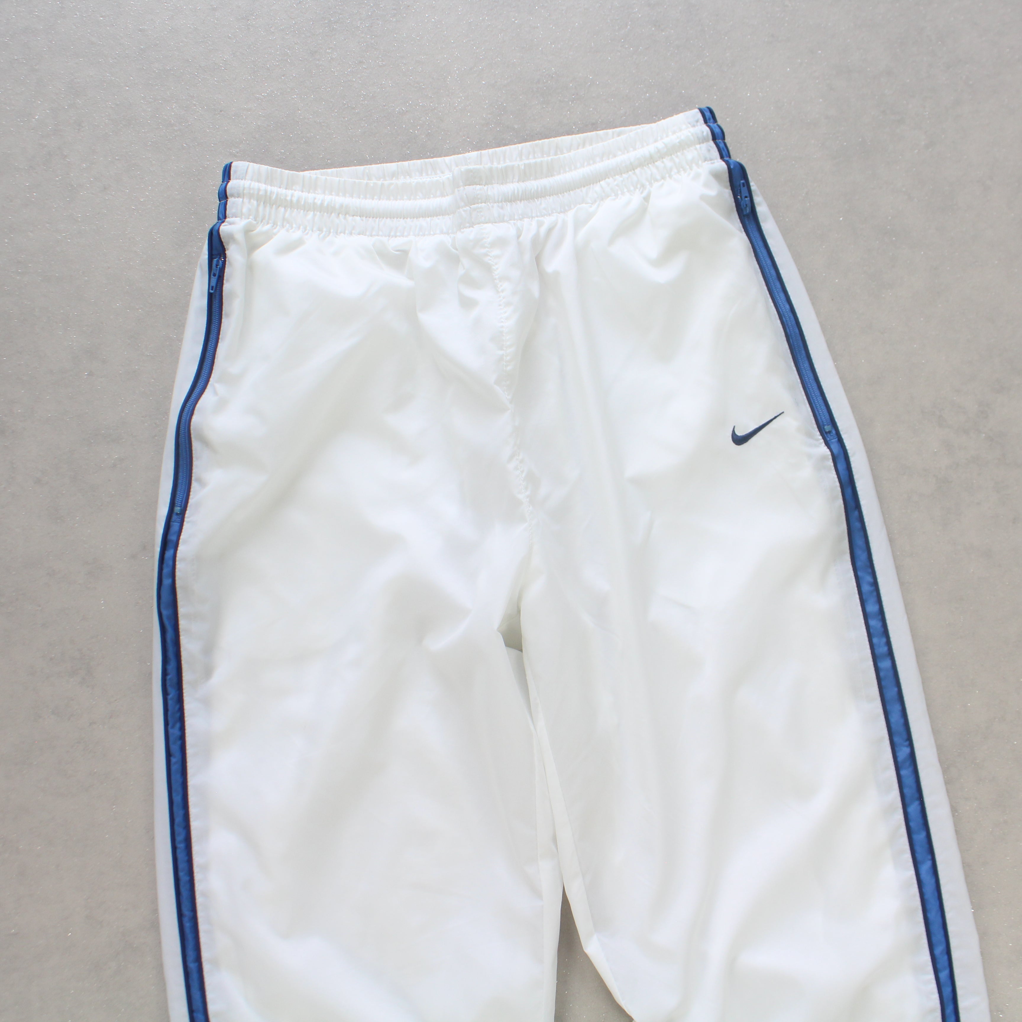 SUPER RARE 2000s Trackpants White-Kikonat