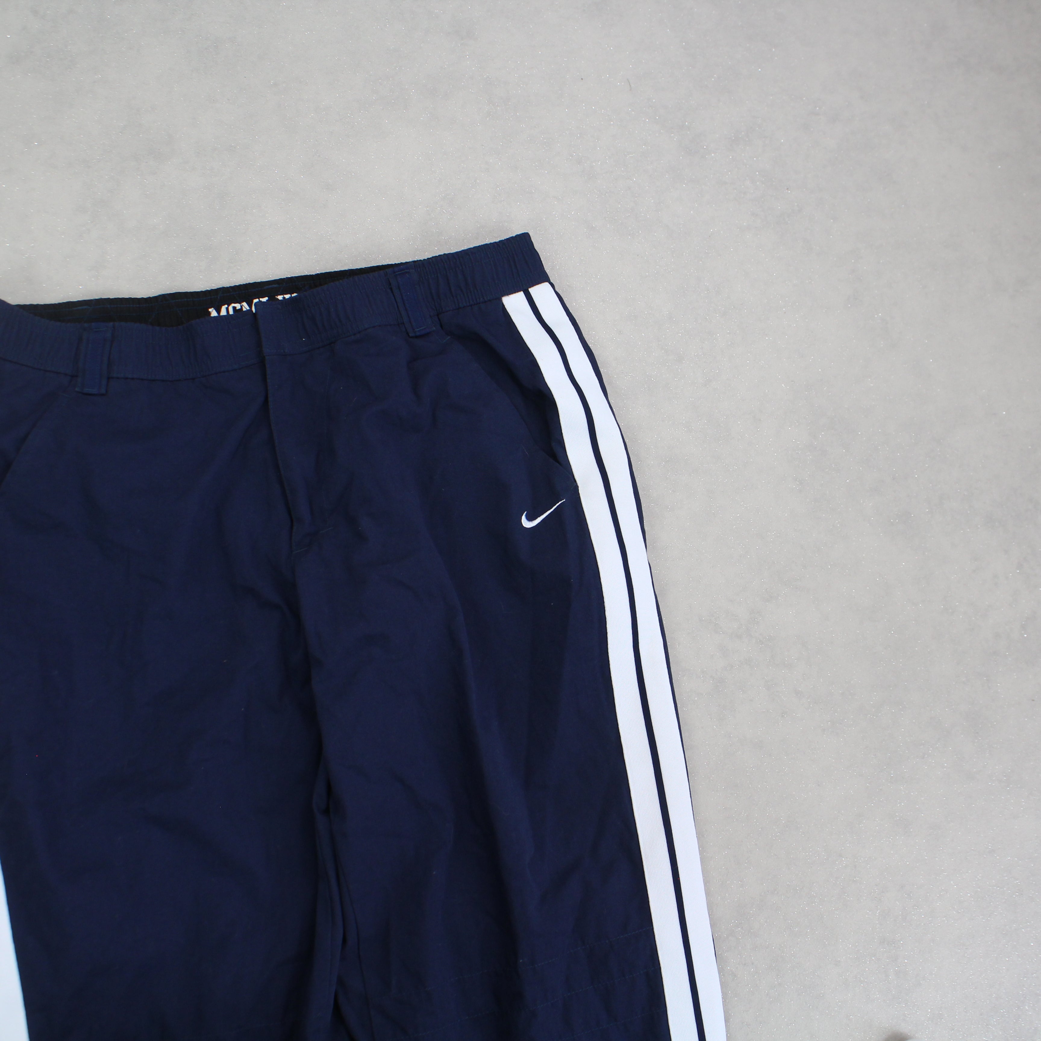 RARE 2000s Trackpants Navy-Kikonat