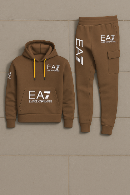 EA7™ Complete Set - Sweatshirt &amp; Pants-Kikonat