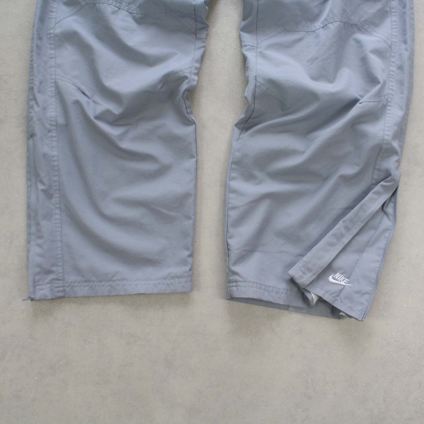 SUPER RARE 00s Trackpants Grey-Kikonat