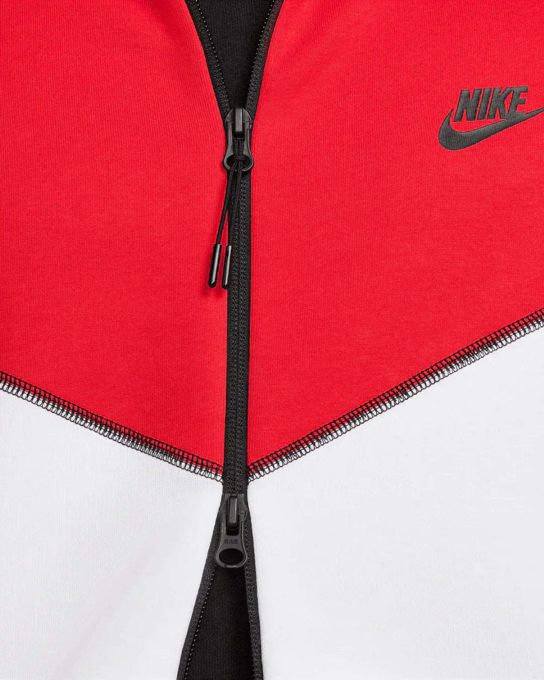 Conjunto  Tech Fleece-Kikonat