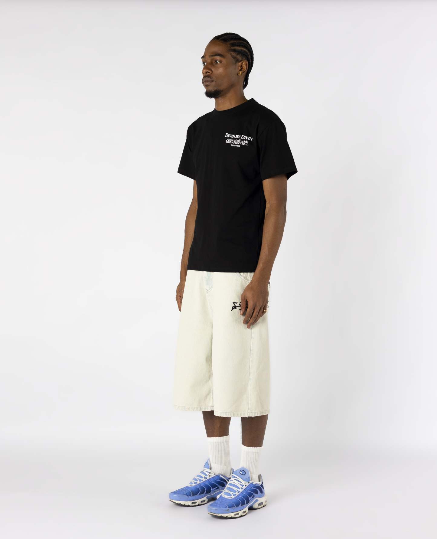 BLACK BEAST T-SHIRT-Kikonat