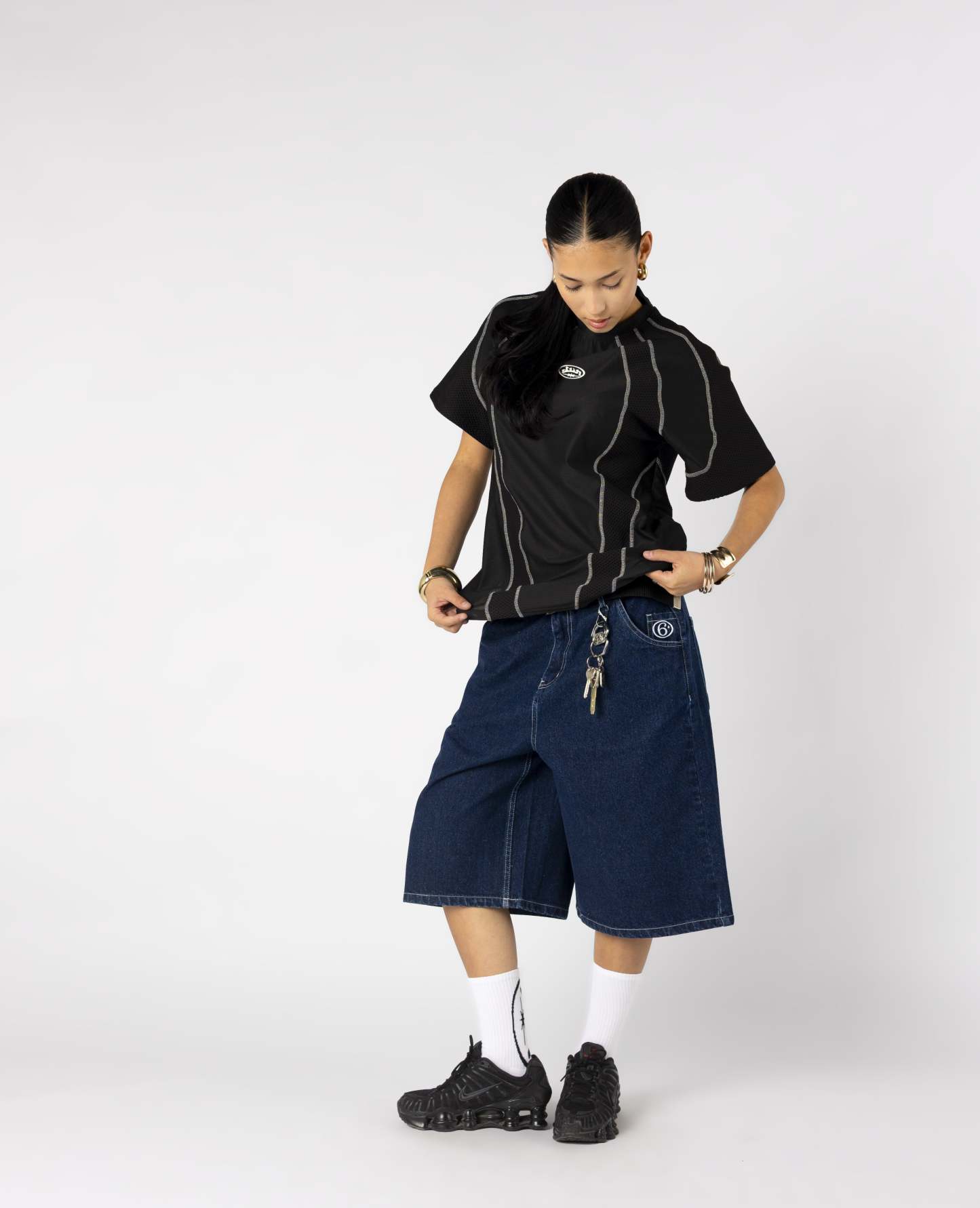 BLACK TECH LINES T-SHIRT-Kikonat