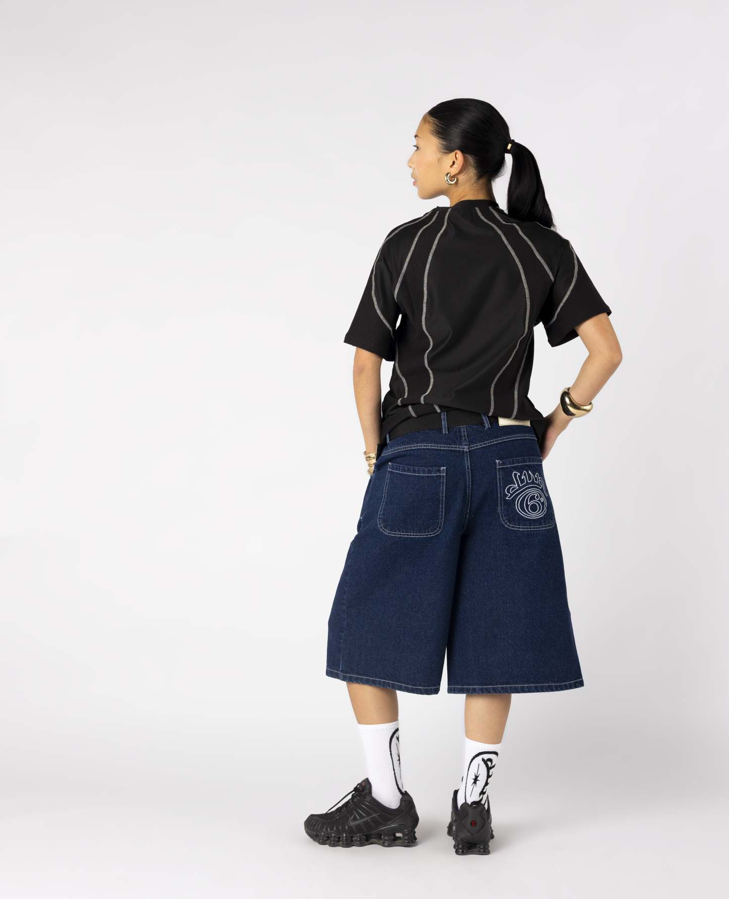 BLACK TECH LINES T-SHIRT-Kikonat