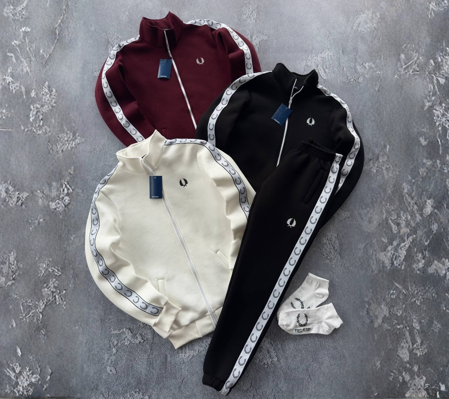 Elegant Tracksuit-Kikonat