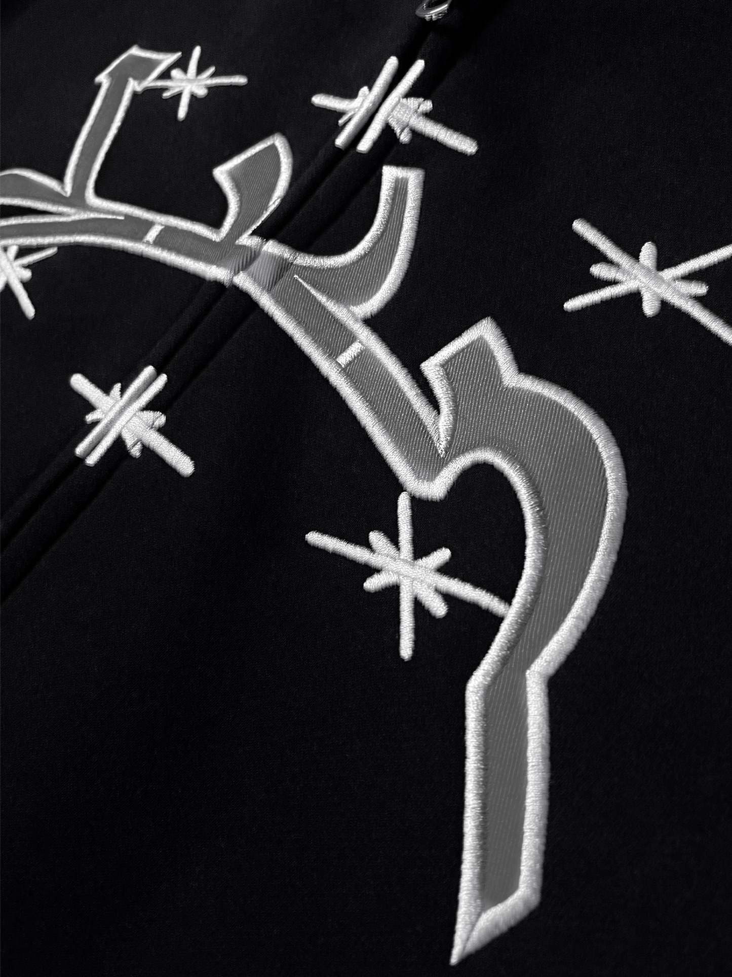 INFINITE ZIP-Kikonat