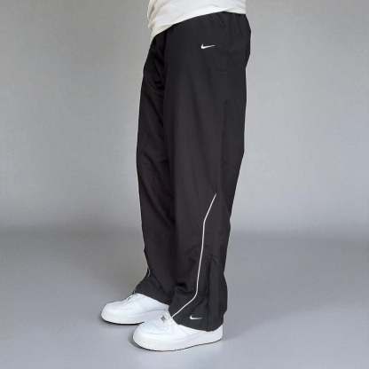 RARE 2000s Trackpants Black-Kikonat