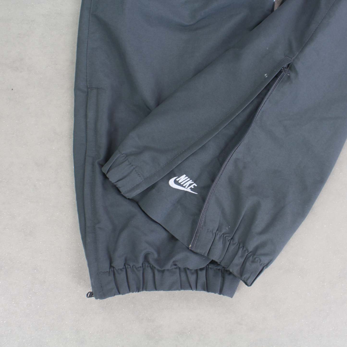 SUPER RARE 00s Trackpants Grey-Kikonat